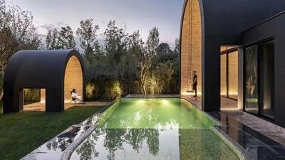  نگاهی به شاهکار معماری ایرانی در قلب کرج که برنده خاص‌ترین خانه ویلایی شد/ ترکیب اصالت ایرانی با جسارت معماری نوین