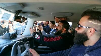  فیلم/ نگاهی به ماشین لندکروز هوش پران و لوکس هادی چوپان که همه آرزوشو دارن/ گرگ پارسی سوار بر هواپیمای رویاهایش