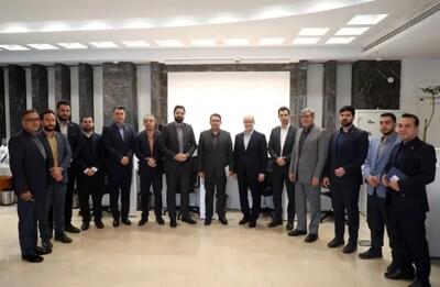  اولین بازدید دکتر جمالی از شعبه مرکزی شیراز جنوبی؛ گام‌های جدی برای آینده روشن موسسه اعتباری ملل