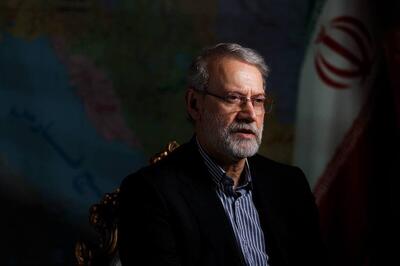  لاریجانی: با دستور رئیس جمهور هرگونه محدودیت‌ و موانع اقتصادی بین ایران و پاکستان رفع می‌شود