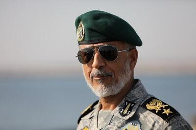  دریادار سیاری:نیروی دریایی ارتش دریا را از صحنه تهدید به میدان اقتدار بدل ساخته است