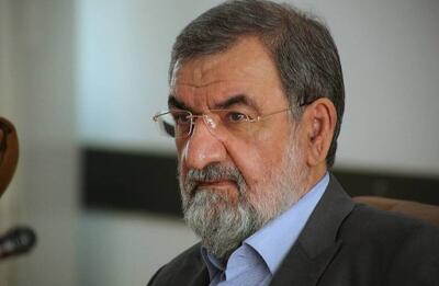  محسن رضایی: الان دشمن مانده حمله کند یا نکند؛ آنها می‌گویند اگر حمله نکنیم شاید ایران پیش‌دستی بکند+ فیلم