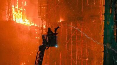  هنگ کنگ در بدترین آتش‌سوزی 17 سال اخیر خود گرفتار شده است