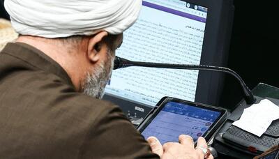  روسیاهی طرفداران فیلترینگ با رونمایی ویژه از  «خطوط سفید»