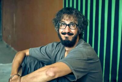  داستان فیلم «مرد عینکی» چیست؟/ تاریخ اکران آنلاین «مرد عینکی» در پلتفرم‌های اینترنت