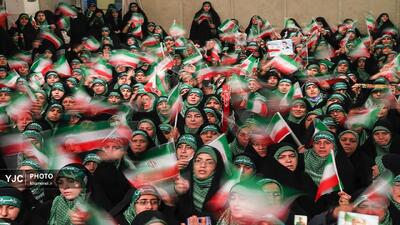  مراسم روز بسیج در حسینیه امام خمینی (ره)
