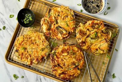  طرز تهیه پنکیک سبزی کره ای