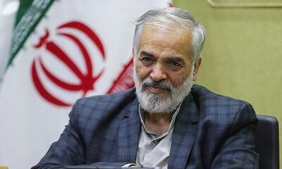  چهره سیاسی اصولگرا: هر کس دلش برای ایران می سوزد بداند راهی جز واقعی کردن قیمت بنزین وجود ندارد