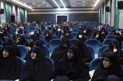  اولین دوره تربیت مربی حجاب در قم استارت خورد
