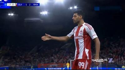  لحظه ورود طارمی به زمین مسابقه با رئال مادرید