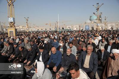  تصاویر توجه‌برانگیز از اقامه نماز باران در مشهد