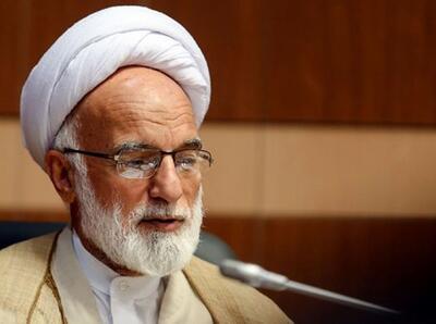 آیت‌الله دری: قرآن و آموزه‌های اهل بیت، ستون راهنمای نسل جوان است