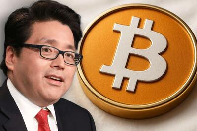  تعدیل پیش‌بینی صعودی بیت‌کوین از سوی تام لی؛ چشم‌انداز ۲۰۲۵ همچنان افزایشی است