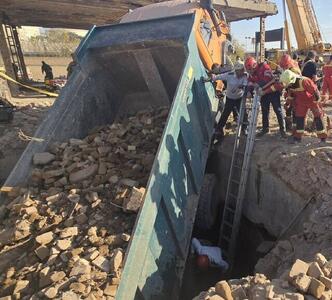  سقوط مرگبار کامیون در گودال پنهان جاده مخصوص