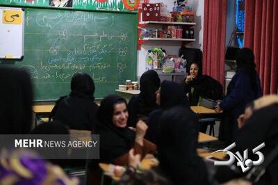  افزایش سقف سنی متقاضیان معلمی؛راهی برای ورود بیشتر سی ساله‌ها به مدارس - مجله اینترنتی کولاک