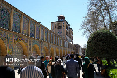  میراث فرهنگی مجوز ساختمان تجاری کنار کاخ گلستان را داده بود