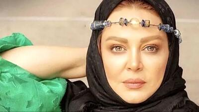  فیلم /  نگاهی به استایل دراماتیک و مونوکروم بهاره رهنما که چشمگیر و پرطرفدار شد؛ ترکیب دامن چرم براق؛ کت مشکی نواردوزی شده و کلاهی که محشر بود!