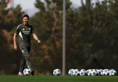  هوای والدبباس آفتابی می‌شود! آلونسو چگونه خود را نزد بازیکنانش «محبوب» کرد؟