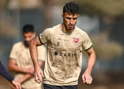  علیپور برای ششمین گل چمدان بست