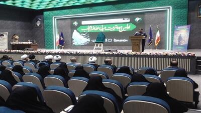  اولین دوره تربیت مربی عفاف و حجاب در استان قم آغاز به کار کزد