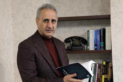  سهمیه بنزین با کارت ملی یا کارت بانکی، کدام روش نهایی می‌شود؟