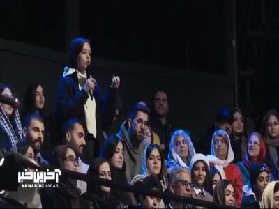  انتقاد یک تماشاچی از رامبد: برنامه ریزی کردید که طرفداری از سینا ساعی انجام بشه!