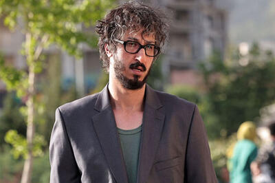  سکانی خنده‌دار از کینه‌‍ای بودن بهرام افشاری در مرد عینکی