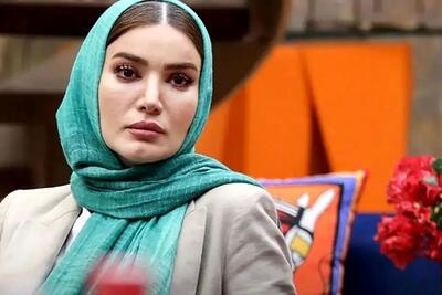  استایل پاییزی متین ستوده با کلاه کپ و کت‌شلوار