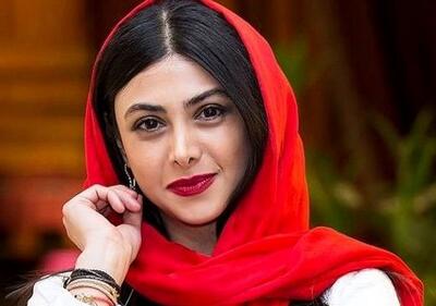  نگاه روز | تیپ متفاوت و استثنایی آزاده صمدی در ۴۵ سالگی 🌟