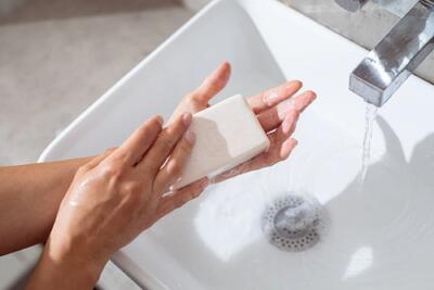  5 علت کف نکردن صابون را بدانید !
