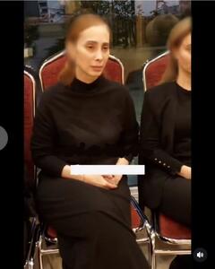  عکس/ چهره غمگین و مات زده سحر زکریا در سوگ پدرش | اقتصاد24