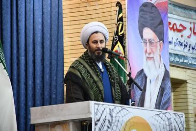 امام جمعه خوی: اقتدار نیروی دریایی حاصل فرماندهی شجاعانه رهبر انقلاب است