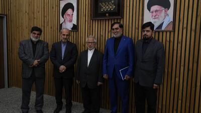  بازآفرینی هنرمندانه تاریخ مبارزات اسلامی ملت ایران