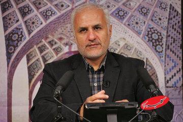  حسن عباسی مفسر قرآن شد: جنود حضرت جبرئیل تالیف قلوب کردند و «امت-امامت» شکل گرفت/ قلوب مردم به سمت ولی فقیه متحد شد - کلبه سرگرمی