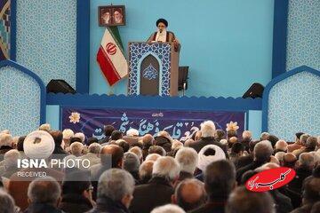  امام جمعه کرج: تأمین امنیت آبراه‌های دریایی بر عهده نیروی دریایی است/ ملت ایران در این جنگ پاسخ کوبنده‌ای به دشمن داد - کلبه سرگرمی