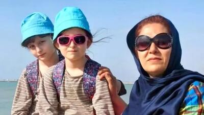  عکس های لو رفته از دوران کودکی سارا و نیکا / دوقلوهای جنجالی سریال پایتخت !