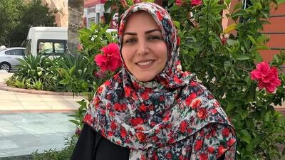  عکس /  پاسخ کوبنده  المیرا شریفی به تشبیه پزشکیان به بایدن در فضای مجازی با الهام از جمله معروف : تا آخر میمونی دیگه؟!