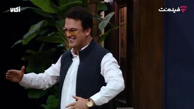  سکانس شاد/نقشه حامد آهنگی با سوتی وحشتناک روبه رو میشه/از خجالت رفته زیر میز