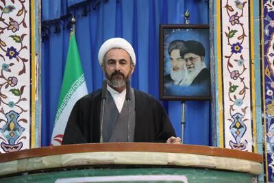  هیاهوی تبلیغاتی ابرقدرت های دنیا در میدان عمل کارساز نیست/ نارضایتی مردم از وضعیت اقتصادی موجود