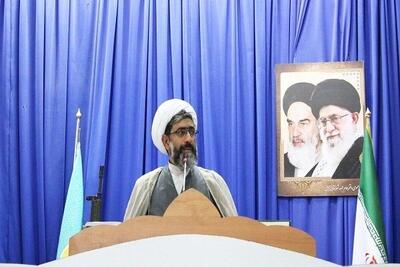  مذاکره با دولت احمق آمریکا خطای راهبردی است/ هوچی گری های تحریک آمیر بازی در زمین دشمن است