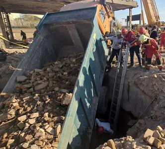  سقوط مرگبار کامیون در آب‌انبار قدیمی