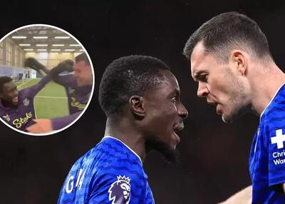  آشتی جالب دو بازیکنی که به هم سیلی زدند!