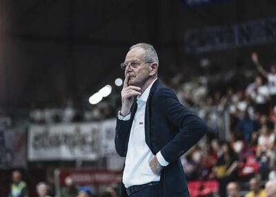  اطلاعاتی درباره منجی احتمالی میلاد عبادی‌پور