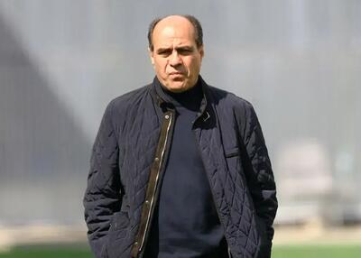  عالمى:بازیکنان استقلال نباید وارد حاشیه شوند