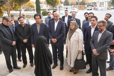  معاون رئیس‌جمهور به استان کرمانشاه سفر کرد