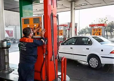  سیاست‌های قیمتی بنزین و چالش‌های اجرایی آن