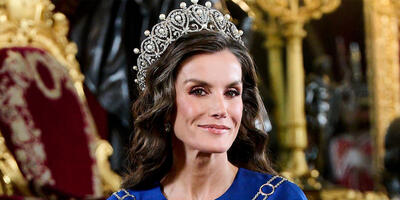  تاج پرجزئیات و خاص ملکه لتیزیا تیتر یک اخبار دنیای سلطنت شد - چی بپوشم