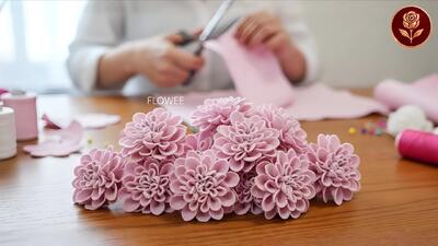  ساخت گل کوکب با پارچه جین صورتی
