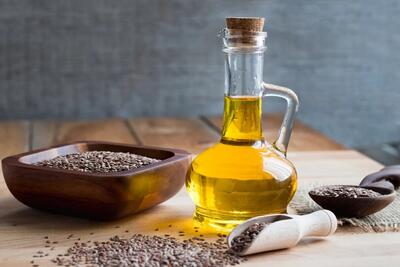  روغن کتان برای چی خوبه؟ ۹ خاصیت برای سلامتی قلب و جوانی!