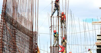  افشاگری نماینده کارگران در شورای عالی کار/تلاش‌ برای تعیین حداقلی مزد